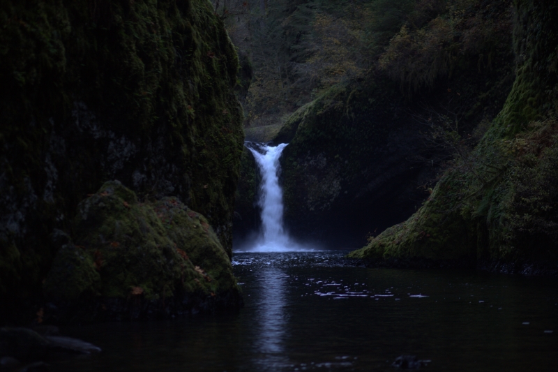 devils punch bowl